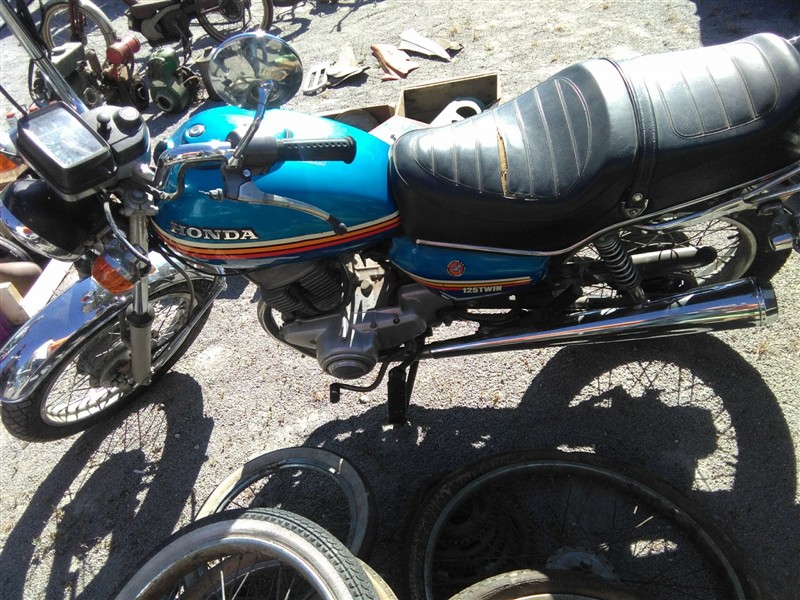 19223042_983990785037496_2313119832086787267_o