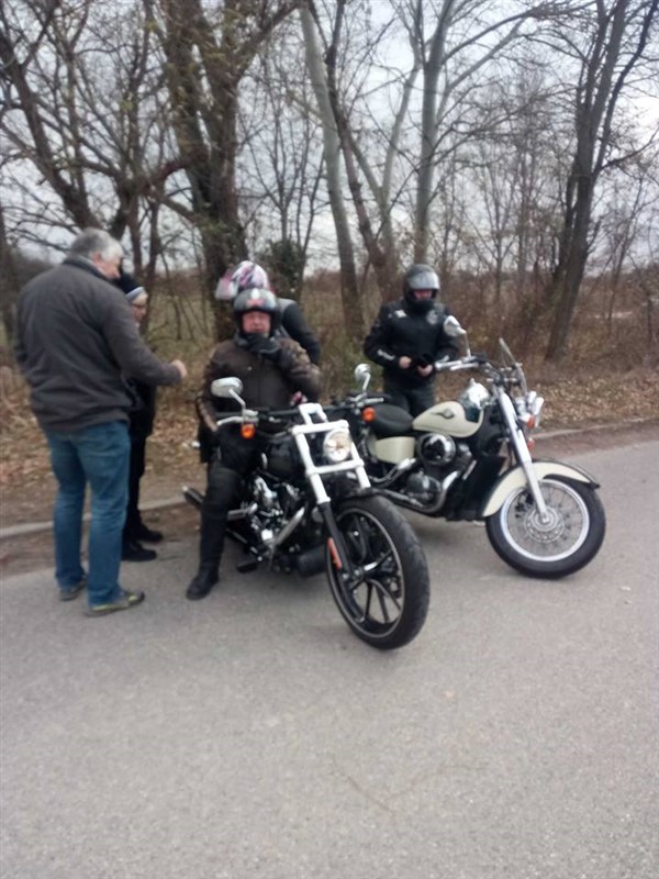 24331392_383174102122361_684942095_n