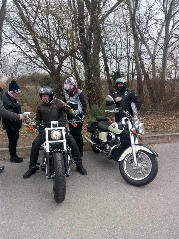 24331479_383174252122346_787973714_n