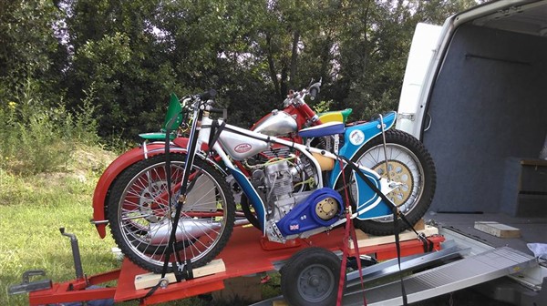 35476807_2075145719194286_963257526931947520_n