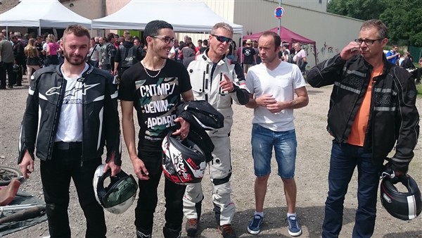 35483238_1978706995533011_8267130330410909696_o