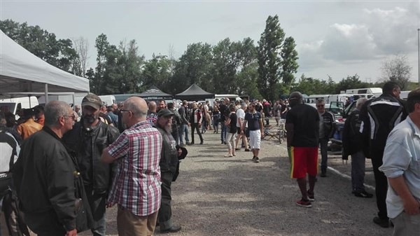 35518486_1766433926728016_3251304940450086912_n