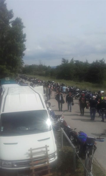 35519820_179984512700221_8442160534169583616_n