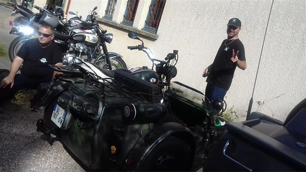 41848060_468289720343151_9007475146260217856_n