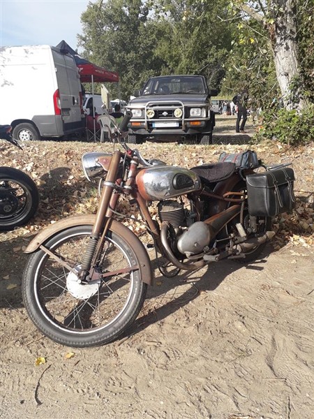 41963348_2102746676426698_1051369141786640384_n