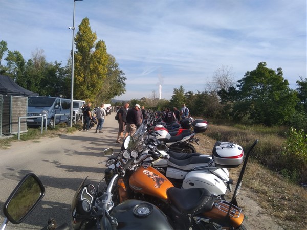 42044454_2282955548399397_4622510195006767104_o