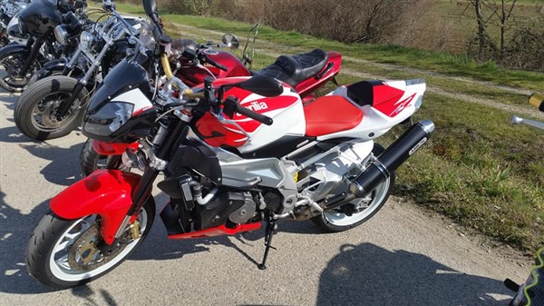 53930241_10210913595635663_6836451014439075840_n