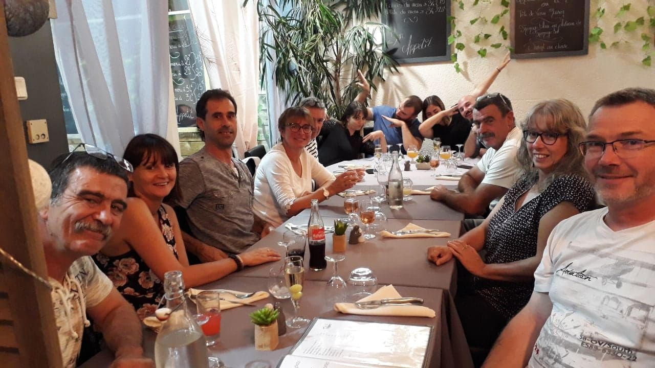 71189649_555084351927552_3520102771430785024_n